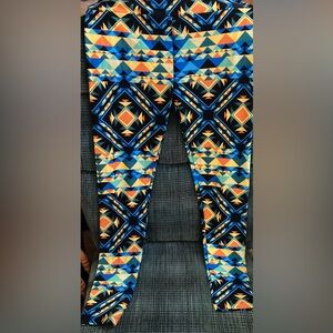 Lularoe leggings tall and curvy XXL